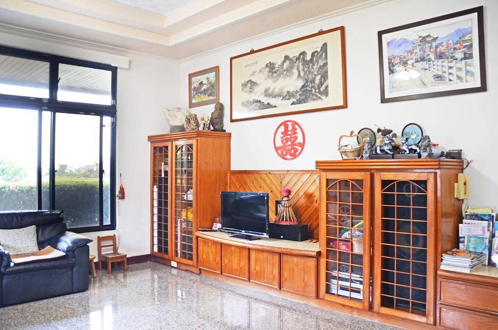 Kaohsiung Meinong Rabbit Paul Homestay B&B Mei-nung Экстерьер фото